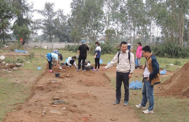 Khu vực tiến hành thám sát, nghiên cứu khảo cổ học khu vực đền Huyện thuộc xã Xuân Giang, huyện Nghị Xuân.