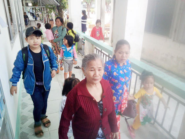 Ngay sau Noel, người miền Tây nháo nhào chạy bão