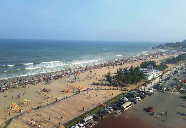 Trong dịp nghỉ lễ năm nay, thành phố Sầm Sơn dự kiến đón 430.000 lượt du khách.