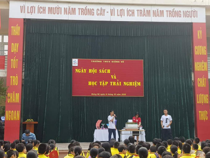 Trong 3 năm gần đây gần 300 học sinh trường THCS giảng Võ đã tham gia nghiên cứu và sáng tạo khoa học kỹ thuật và có 21 học sinh đã đạt giải thi nghiên cứu khoa học cấp quận, tiếp tục được chọn gửi đi thi cấp thành phố. Năm học 2017 – 2018 vừa qua đã có một đề tài nghiên cứu khoa học của các bạn học sinh khối 9 đạt giải Nhì cấp Thành phố và tiếp tục đạt giải ở cấp Quốc gia. Đã trở thành đề tài duy nhất của cấp THCS được lựa chọn để trưng bày tại cuộc thi INTELISEF tại Mỹ tháng 5 năm 2018.