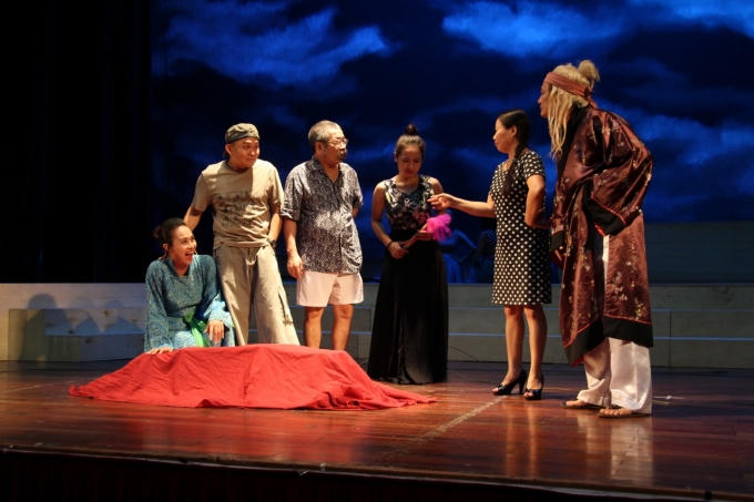 Hậu trường liveshow Xuân Hinh