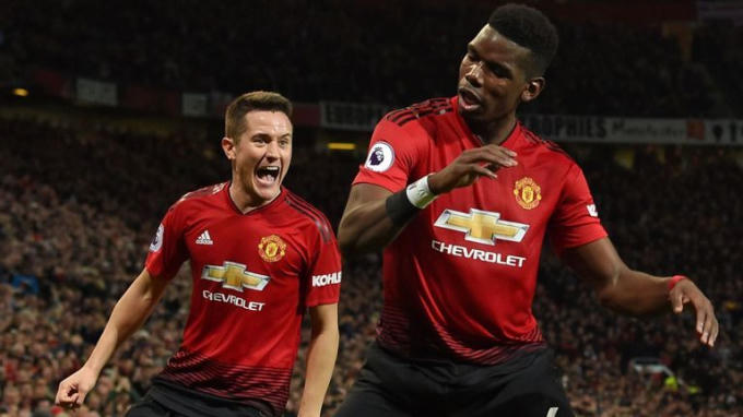 Pogba và Herrera được cho đã đạt thỏa thuận cá nhân với Real Madrid và PSG