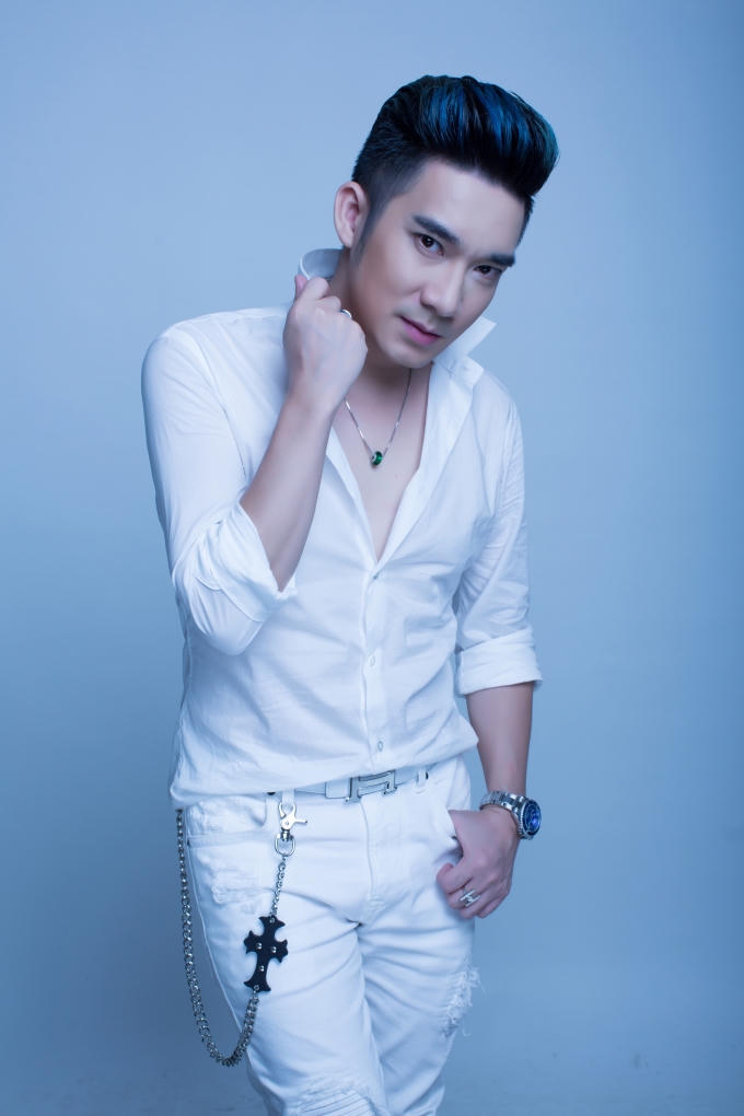 10 năm sau scandal 'động trời', Nguyễn Hồng Nhung tái xuất trong liveshow của Quang Hà