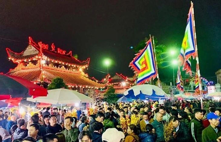 Phủ Dầy, nơi thờ Mẫu Liễu Hạnh gắn liền với lễ hội chợ Viềng.