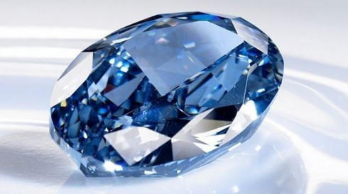 Ngắm nh&igrave;n 20 m&oacute;n trang sức đắt nhất thế giới