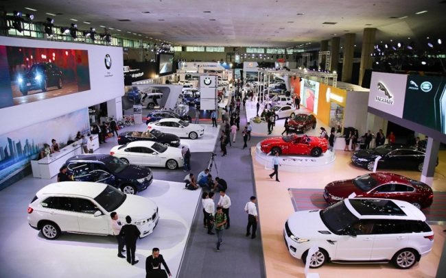 Bổ sung bảng giá tính lệ phí trước bạ ô tô: Có siêu xe phải đóng 4,8 tỷ đồng