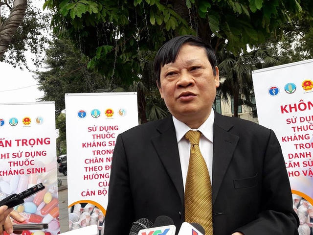 GS.TS Nguyễn Viết Tiến, Thứ trưởng Bộ Y tế khẳng định, phương pháp học kích não là hoang tưởng, lừa lọc. Ảnh: H.Hải