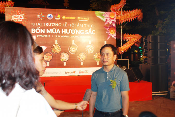 Phó Giám đốc Sở Du lịch Nguyễn Xuân Bình đánh giá cao ý nghĩa của Không gian ẩm thực.