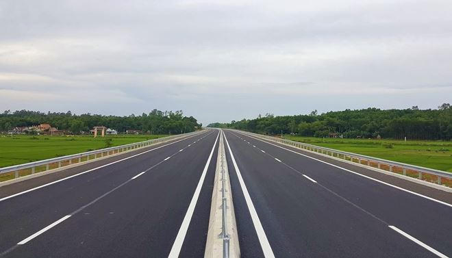 Dự án cao tốc Bắc - Nam phía Đông giai đoạn 2017 - 2020 có tổng mức đầu tư gần 120.000 tỷ đồng, trong đó có 8 dự án theo hình thức PPP.