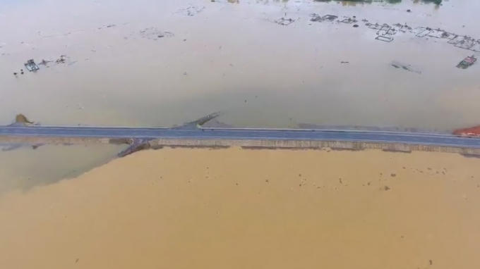 Chỉ c&ograve;n con đường độc đạo...