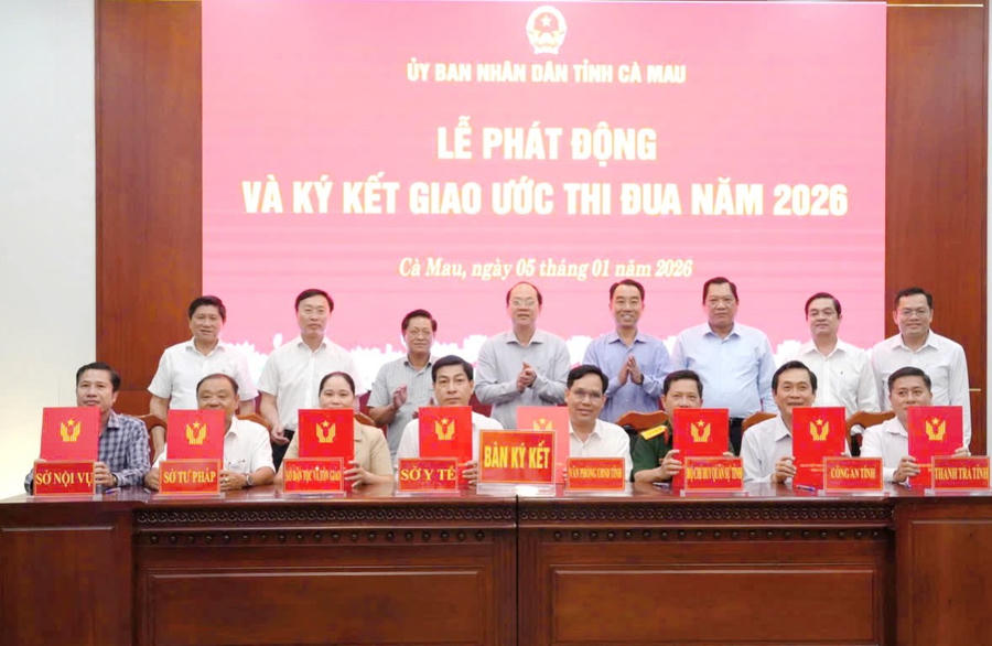 Lãnh đạo tỉnh Cà Mau chứng kiến các sở, ngành ký kết chương trình phối hợp thực hiện nhiệm vụ năm 2026.