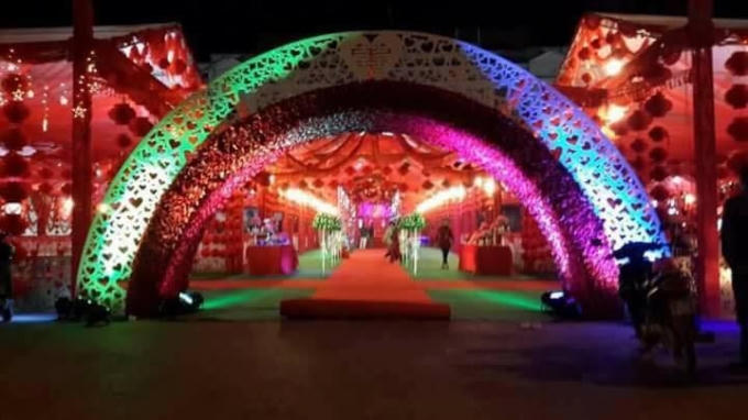 &ldquo;Cho&aacute;ng&rdquo; với đ&aacute;m cưới