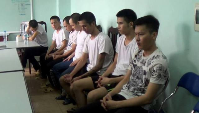 Các đối tượng tại cơ quan Công an. (Ảnh Công an cung cấp).