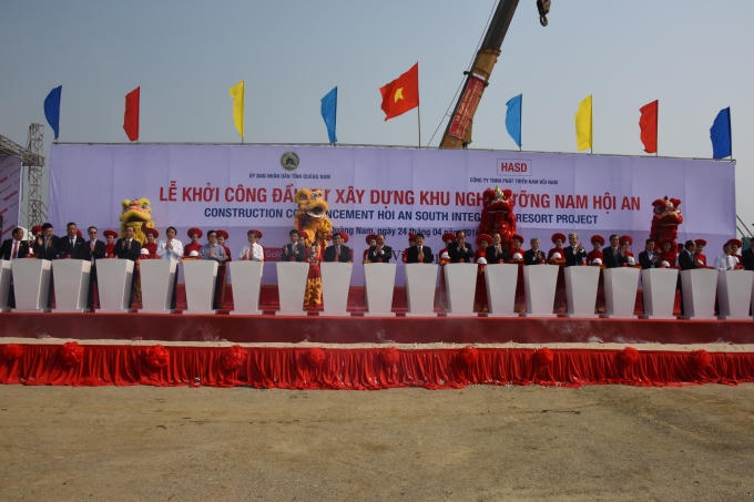 Dự án Khu đô thị Nam Hội An có diện tích 985,6 ha, thuộc 3 xã: Duy Hải, Duy Nghĩa (huyện Duy Xuyên) và Bình Dương (huyện Thăng Bình) với tổng vốn đầu tư 4 tỷ USD.