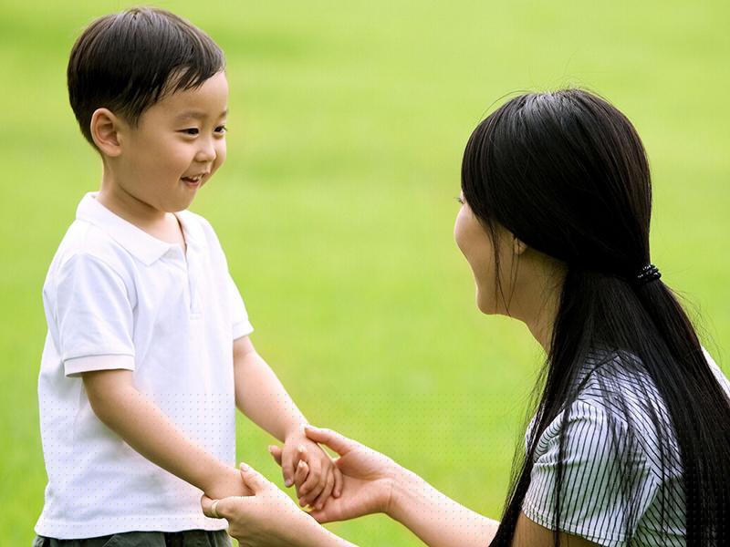 Trẻ nhận biết các vấn đề trong cuộc sống và biết nhận thức đúng sai.