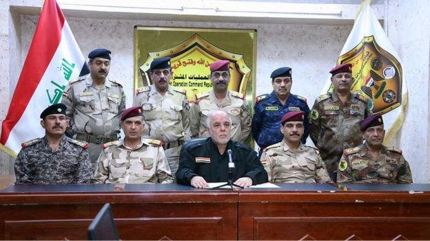 Thủ tướng Iraq Haider al-Abadi phát biểu trên truyền hình. (Ảnh: AP)