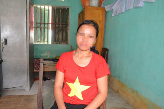 Chị Nụ kể chuyện mình bị lừa bán sang Trung Quốc.