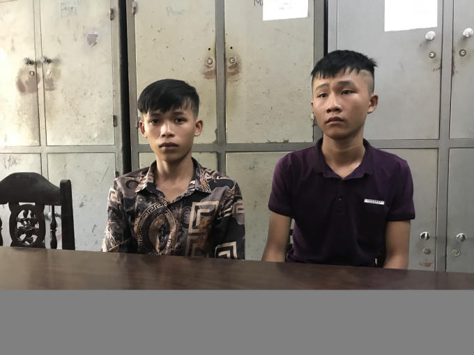 Các đối tượng tại cơ quan Công an.
