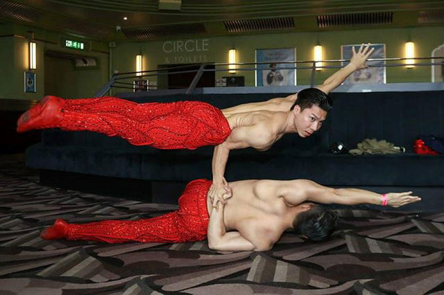 Quốc Cơ - Quốc Nghiệp đã rất nỗ lực cho đêm bán kết trước đó.