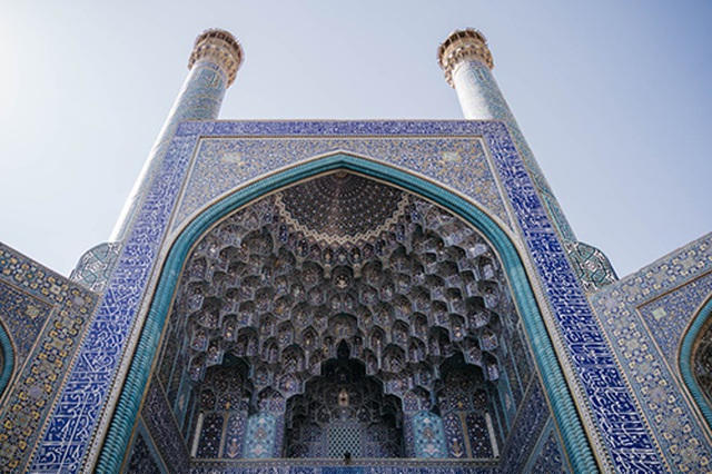 Theo dấu cổ tích “1.001 đêm” qua những kiến trúc linh thiêng Iran