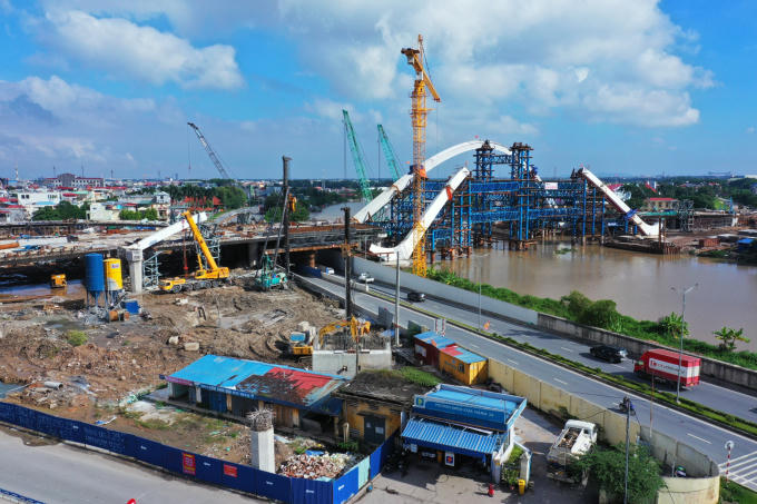 Phấn đấu hoàn thành việc thi công Cầu Rào 1 trước Tết Nguyên đán.