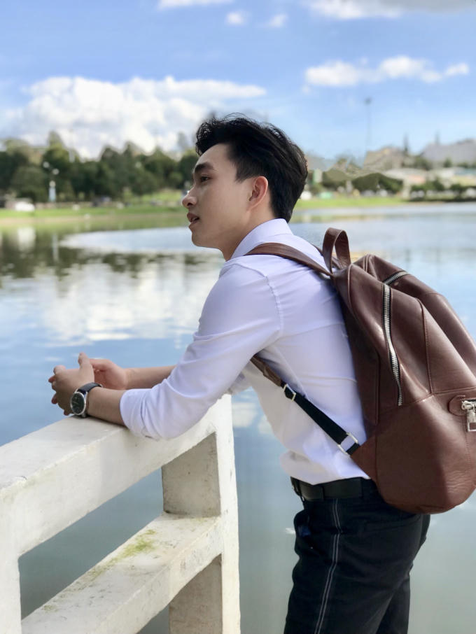 Đan Trường và Quang Trung trong MV mới.