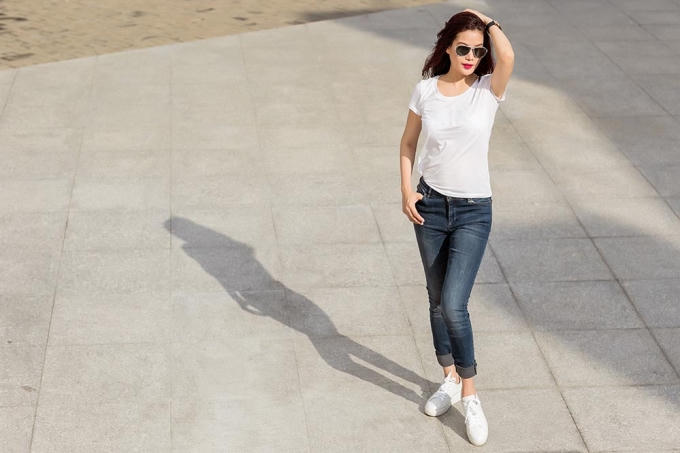 Trương Ngọc &Aacute;nh trẻ trung, xinh đẹp b&ecirc;n con g&aacute;i