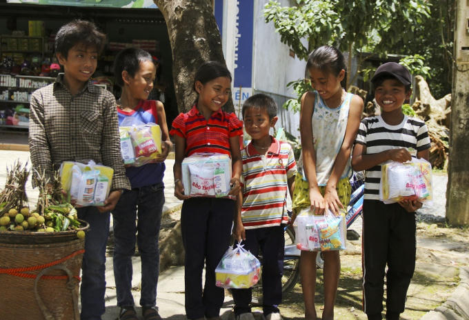 TT Huế: Pháp luật Plus mang niềm vui đến trẻ em vùng cao A Lưới