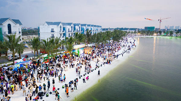 4-ky-luc-cua-ho-nuoc-ngot-trong-long-thanh-pho-bien-ho-vinhomes-ocean-park (1)