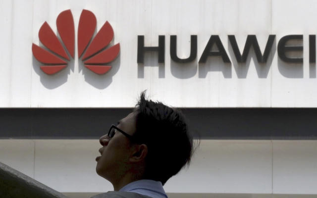 Nhiều tập đoàn công nghệ lớn của Mỹ ngừng hợp tác với Huawei