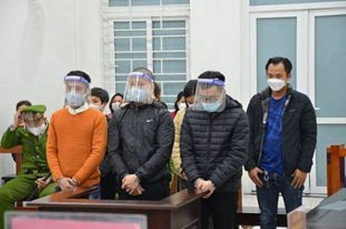 825f1781a5c34c9d15d2