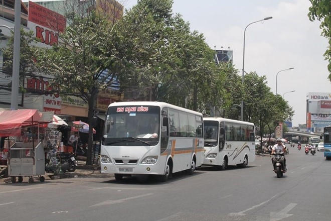 CSGT TP.HCM sẽ xử lý các hoạt động "xe dù, bến cóc" trong dịp tết. Ảnh: Lê Trai.