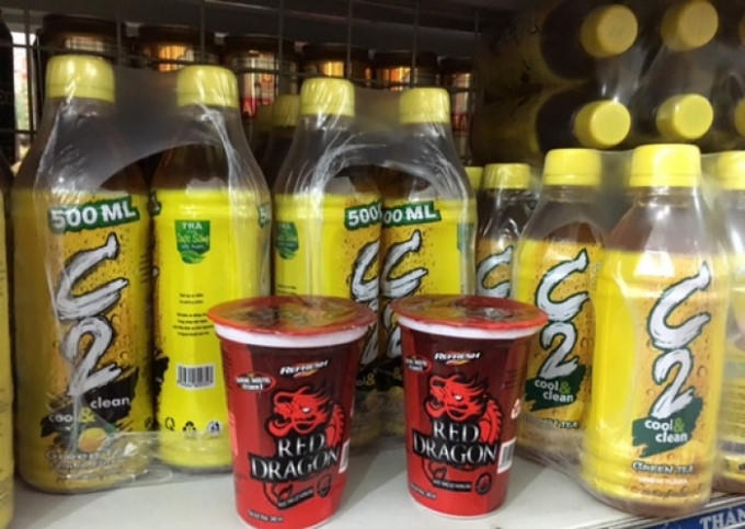 5 lô trà C2 và nước Rồng đỏ bị thu hồi vì hàm lượng chì vượt ngưỡng cho phép từ 4-9 lần. Ảnh: Internet