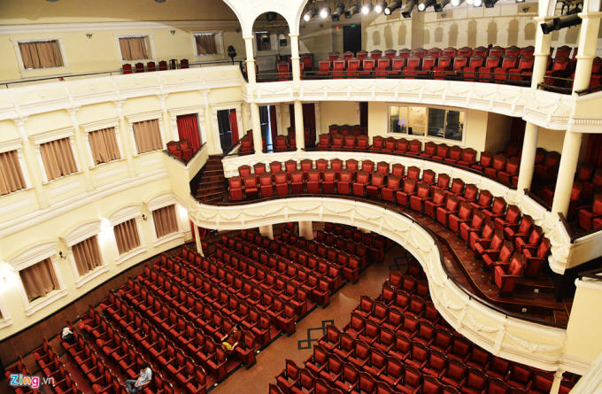 Nhà hát được khánh thành từ năm 1900 này có sức chứa 400 chỗ ngồi.
