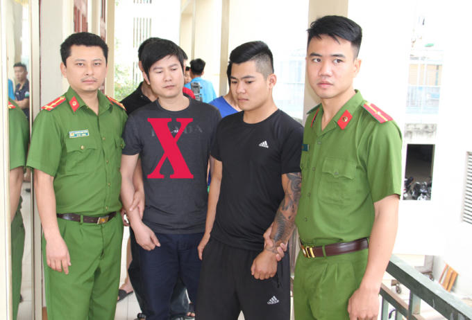 Đối tượng Nguyễn Khắc Ngọc (đánh dấu X) bị bắt giữ vì hành vi tổ chức đánh bạc. (Ảnh: CA Thanh Hóa)