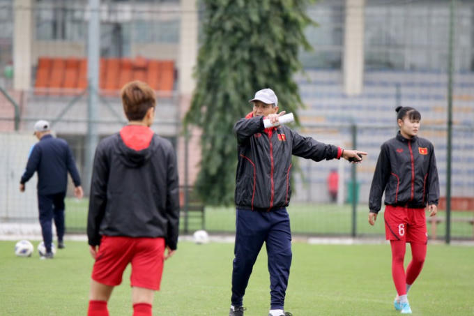 HLV Mai Đức Chung có cơ hội đưa đội tuyển nữ tới World Cup.