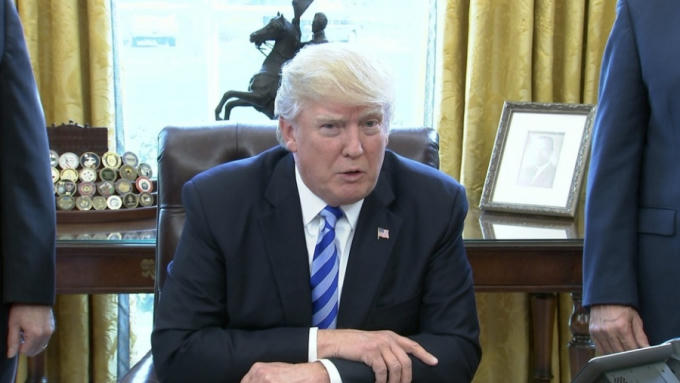 Tổng thống Donald Trump vừa có một loạt phát biểu trên Twitter sau vụ tấn công ở London.