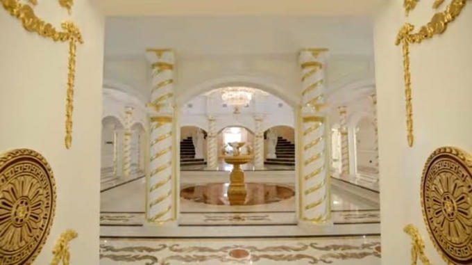 7. Biệt thự Renaissance Emirates Hills 3 ph&ograve;ng ngủ, gi&aacute; 18,7 triệu USD.