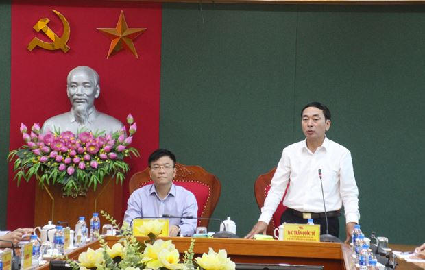 Bộ trưởng Lê Thành Long, Bí thư Trần Quốc Tỏ cùng chủ trì buổi làm việc.