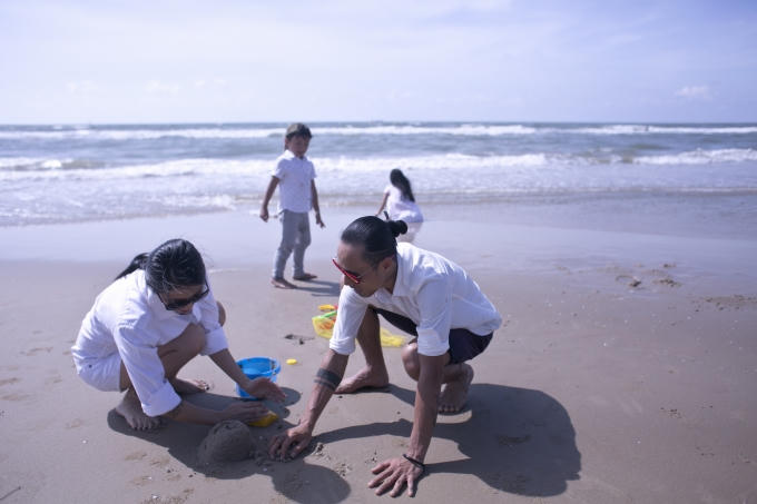 Ngắm khoảnh khắc ngọt ng&agrave;o đến tan chảy của gia đ&igrave;nh ch&agrave;ng rocker Phạm Anh Khoa