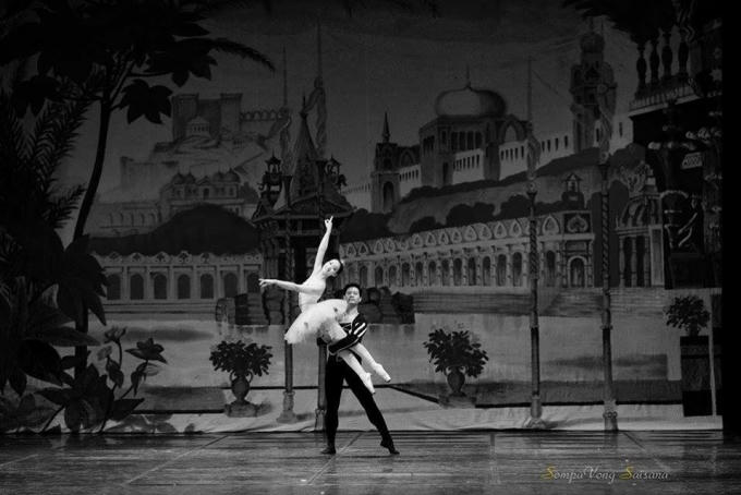 Vở balê 'Kẹp hạt dẻ'