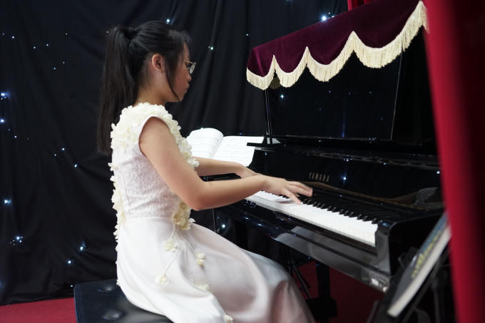 Helios có không gian riêng rộng thoáng cho các lớp học với trang thiết bị đồng bộ hiện đại phù hợp với mục đích của các lớp học.