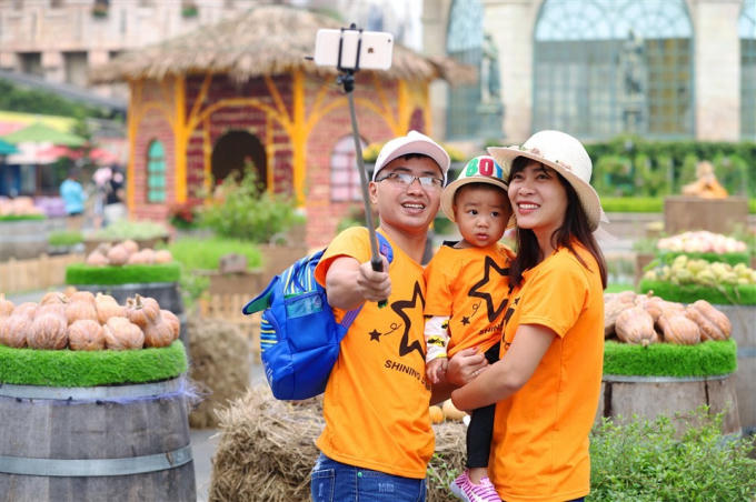 Halloween kh&ocirc;ng &ldquo;đụng h&agrave;ng&rdquo; ở Sun World Ba Na Hills