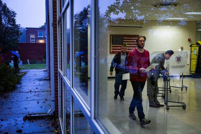 Khoảng 36 triệu cử tri Mỹ đã bỏ phiếu sớm kể từ cuối tháng 10. Con số này cao vượt trội so với con số 27 triệu cử tri của năm 2014. Ảnh: Reuters