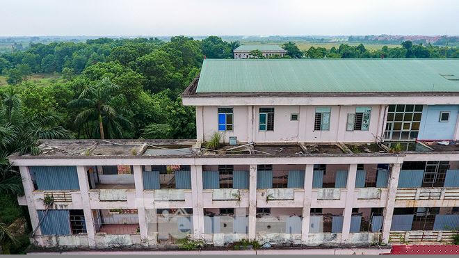 Giai đoạn tiếp theo sẽ xây 5 khu nhà phục vụ cho các khoa với 400 giường bệnh và hoàn thiện một số công trình để đưa vào sử dụng.