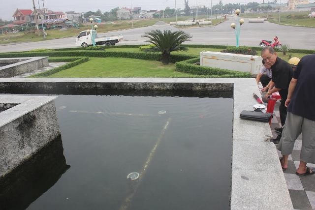 Vòi phun nước tại quảng trường Trần Phú, nơi phát hiện thi thể anh H.