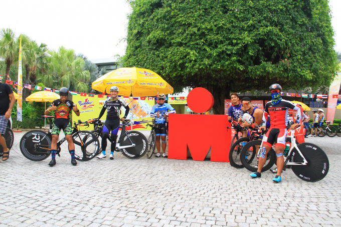 Ironman 70.3 Việt Nam 2017: Cuộc thi thể thao thu h&uacute;t đ&ocirc;ng người nước ngo&agrave;i nhất tại Việt Nam