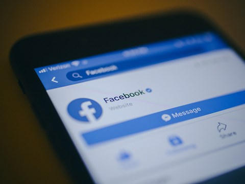 Facebook đã bị chính phủ Singapore chỉ trích gay gắt.