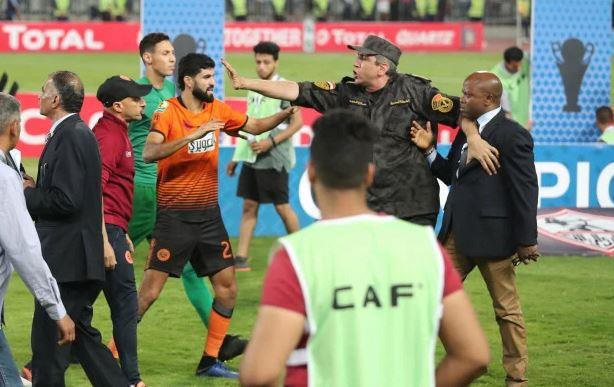 Sự cố xảy ra sau trận chung kết lượt về cúp vô địch các CLB châu Phi giữa Zamalek SC và RS Berkane. (Ảnh: Getty)