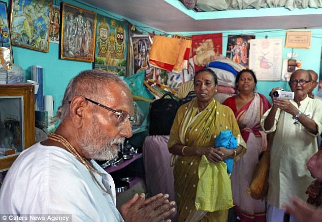 Ông Sivananda Caters chia sẻ bí quyết để có một cơ thể khỏe mạnh. (Ảnh: New Agency)